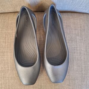 Crocs Sloane flats 6